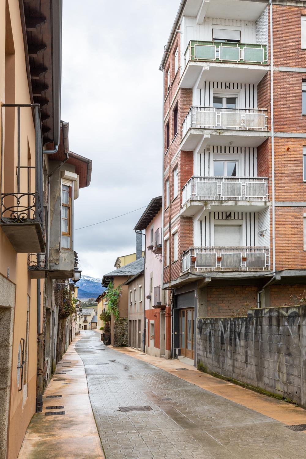 Nomada Castillo _ Vut-Le-251 Ponferrada Exterior photo
